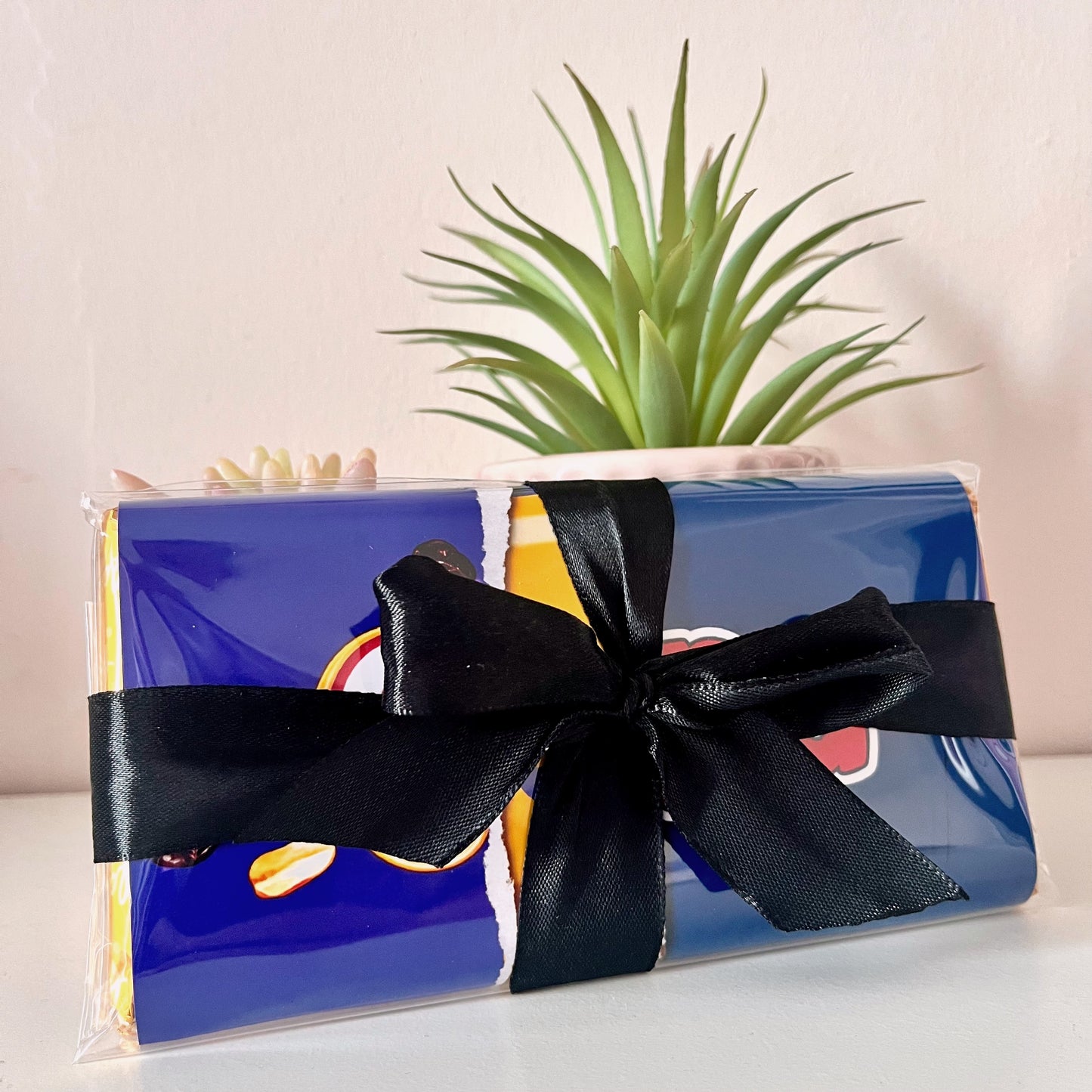 Papa Galaxy Smooth Caramel Chocolate Bar - Blush Boulevard Chocolate Bar