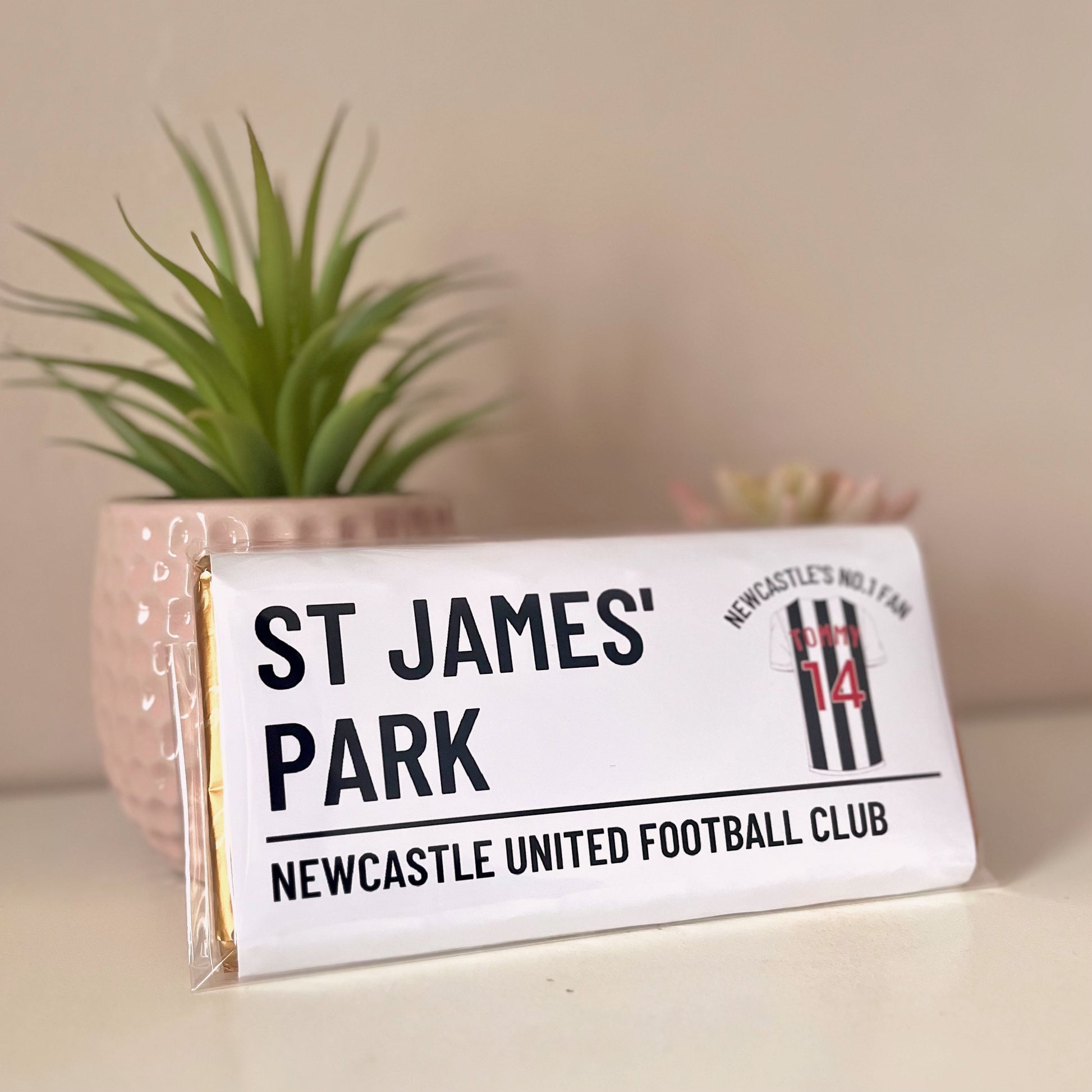 Personalised Newcastle United FC No.1 Fan Chocolate Bar - Blush Boulevard Galaxy Smooth Milk / No Chocolate Bar