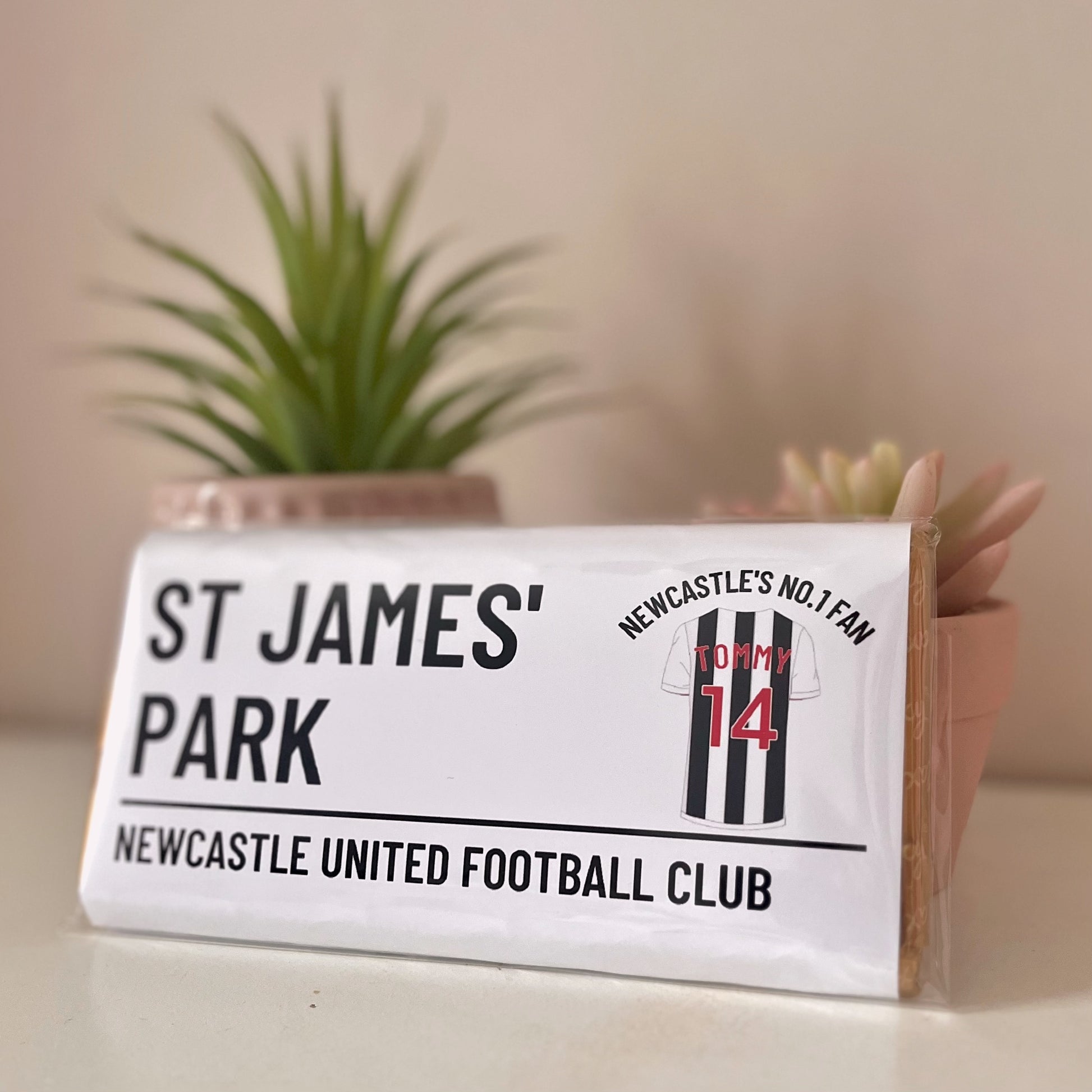 Personalised Newcastle United FC No.1 Fan Chocolate Bar - Blush Boulevard Chocolate Bar